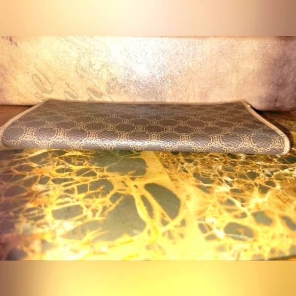 Celine leather bi fold wallet - Picture 10 of 11